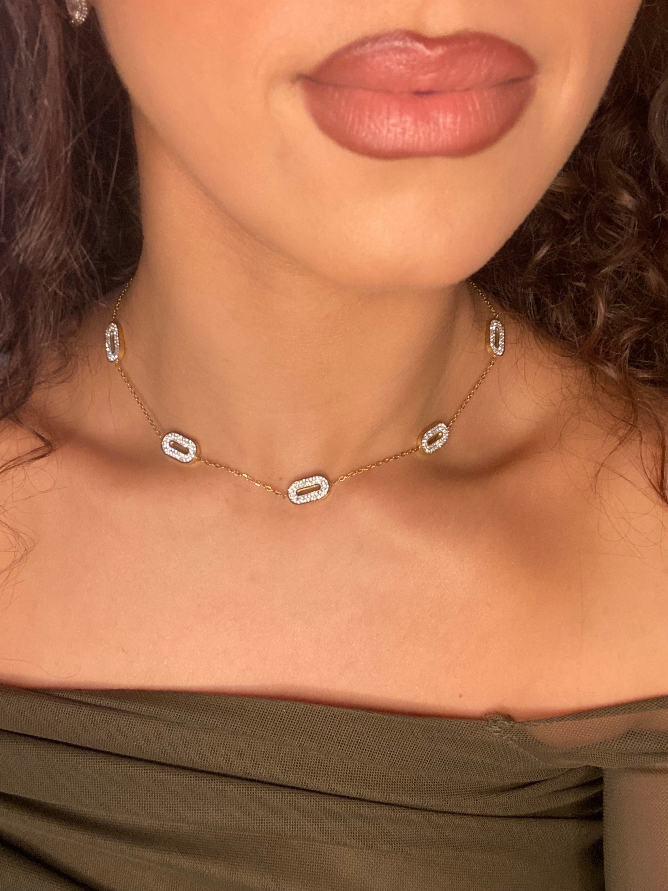 Collier Dounia