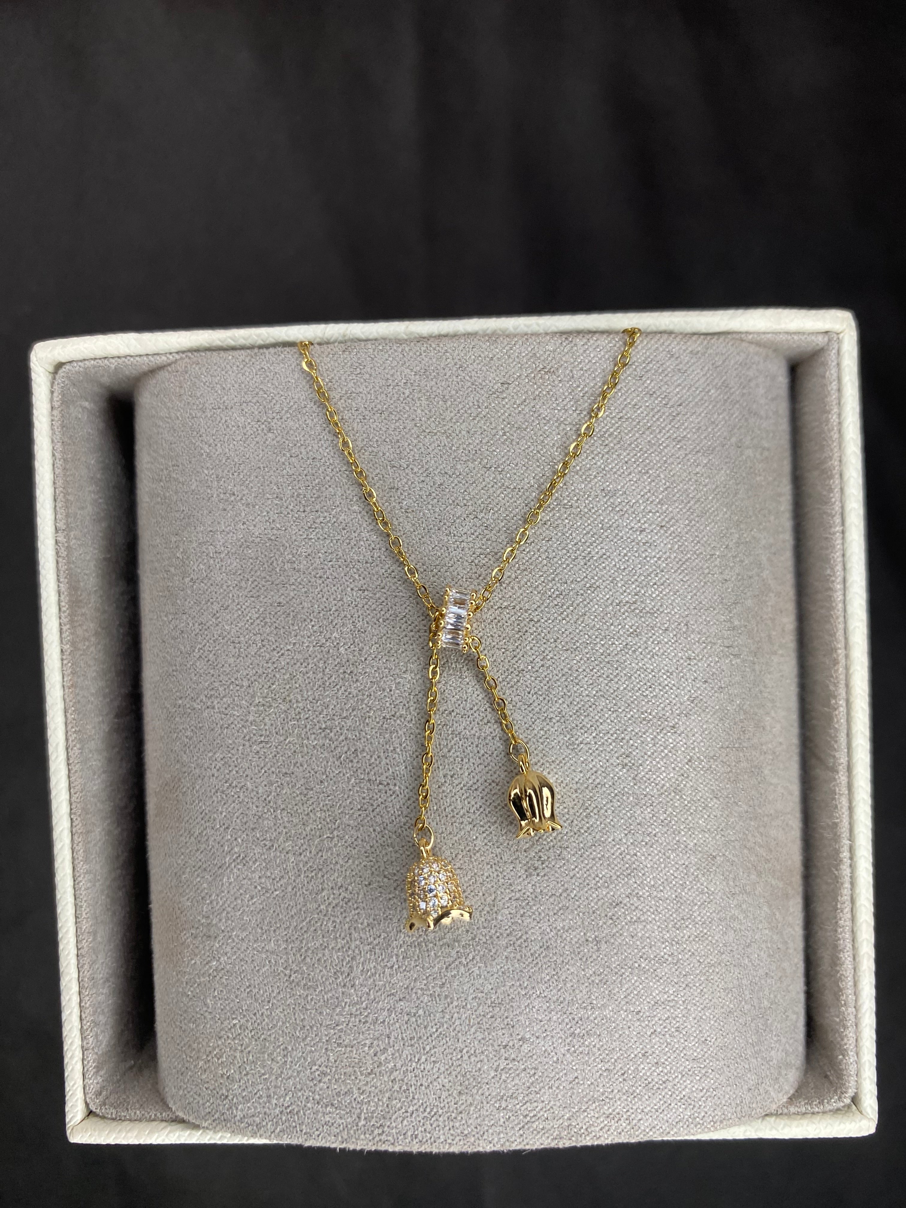 Collier tulipes